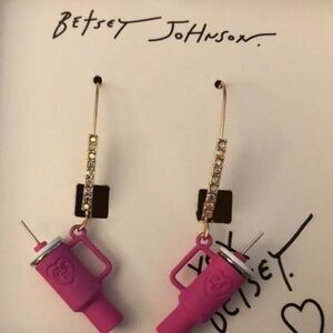 Betsey Johnson Cup Earrings